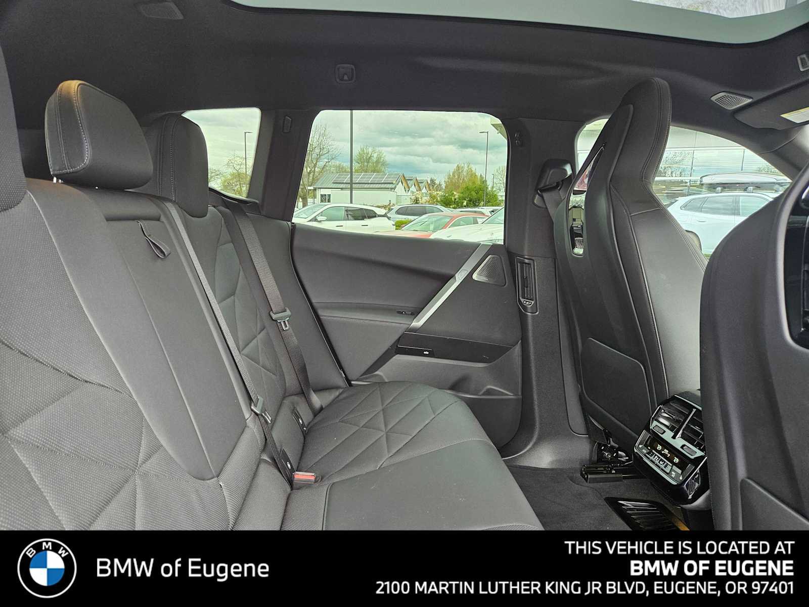 Used 2025 BMW iX M60 image 15