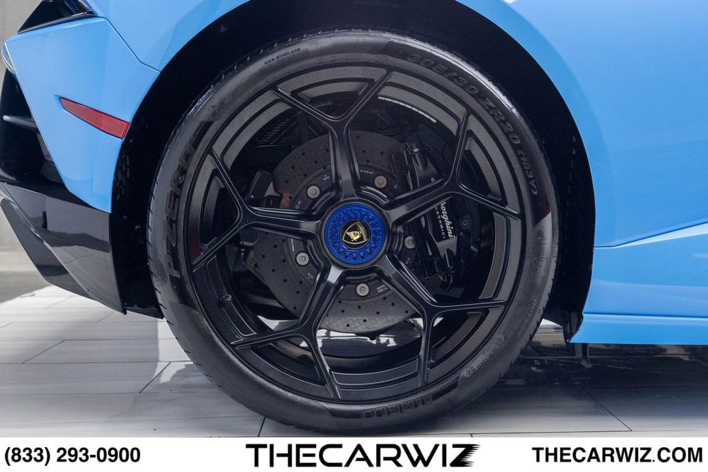 Used 2024 Lamborghini Huracan EVO AWD/4WD image 30