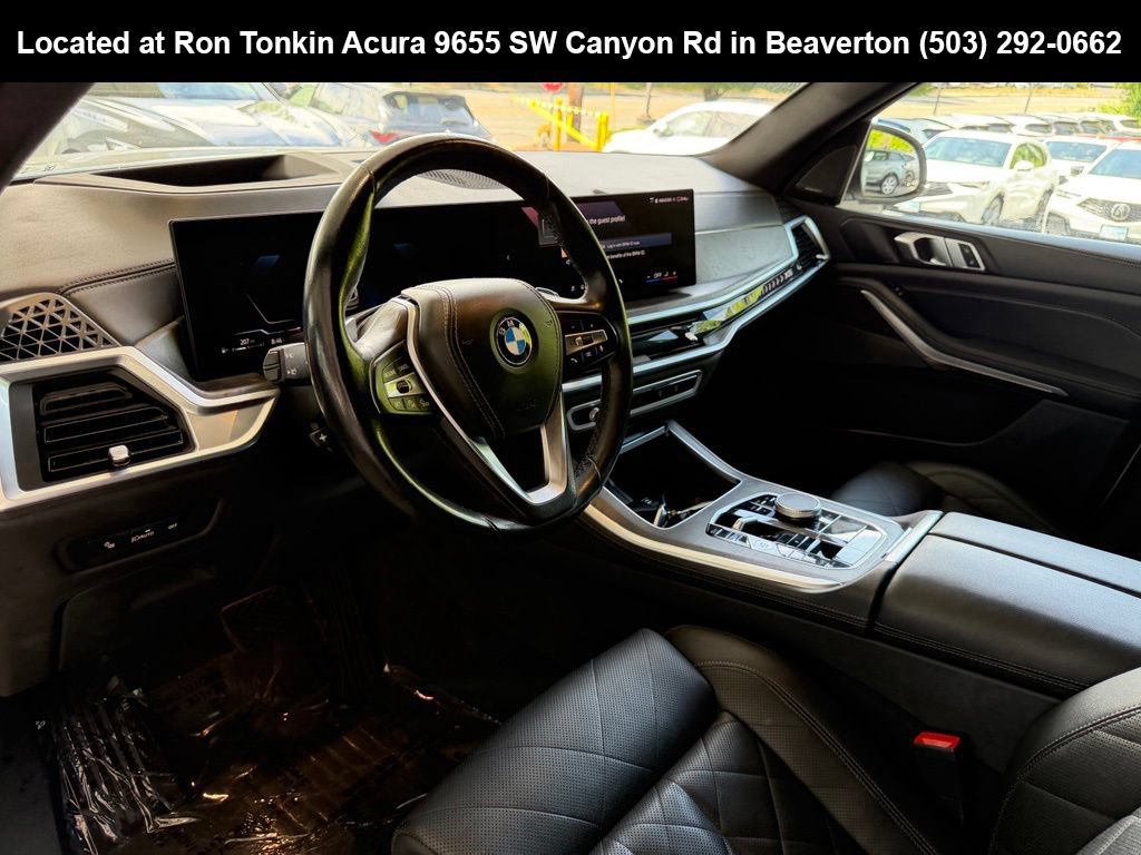 Used 2024 BMW X5 xDrive40i AWD/4WD image 16