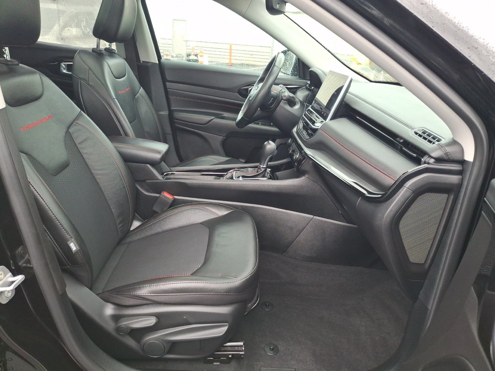 Certified 2022 Jeep Compass Trailhawk w/ Sun and Sound Group AWD/4WD image 26