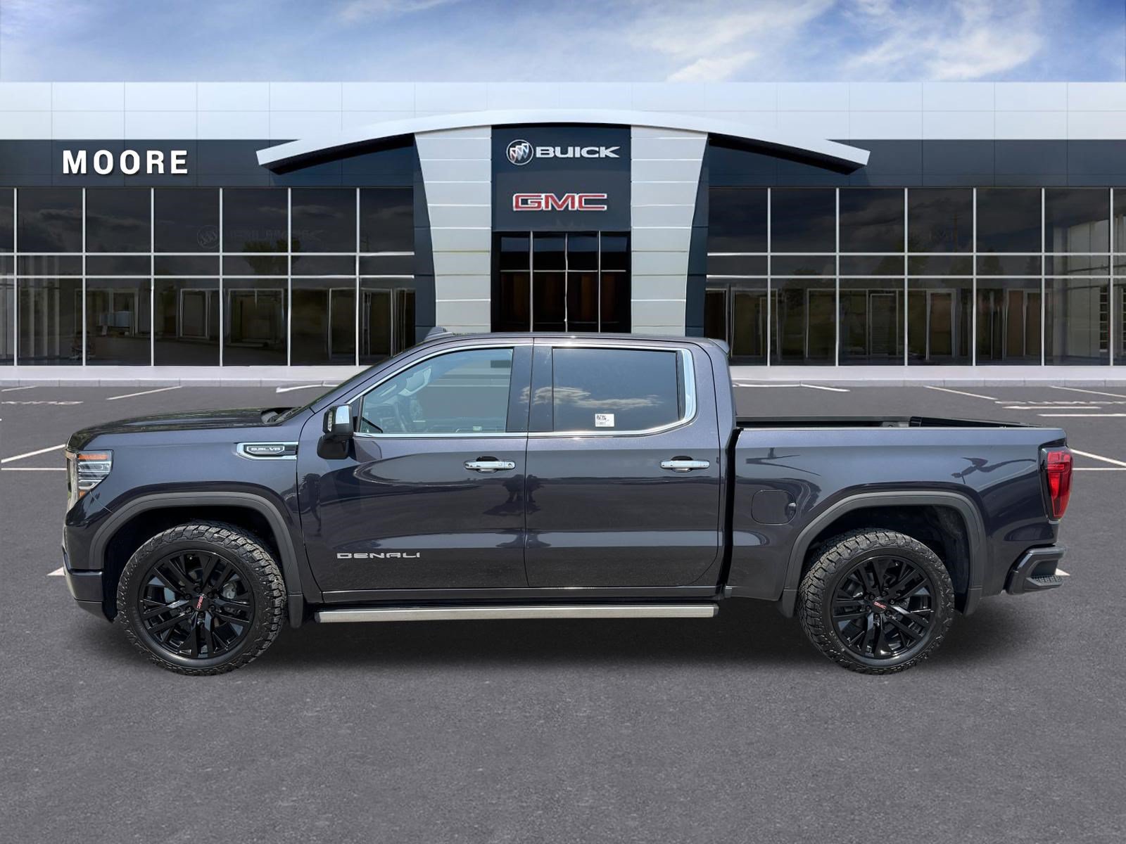 Used 2023 GMC Sierra 1500 Denali w/ Technology Package AWD/4WD image 6