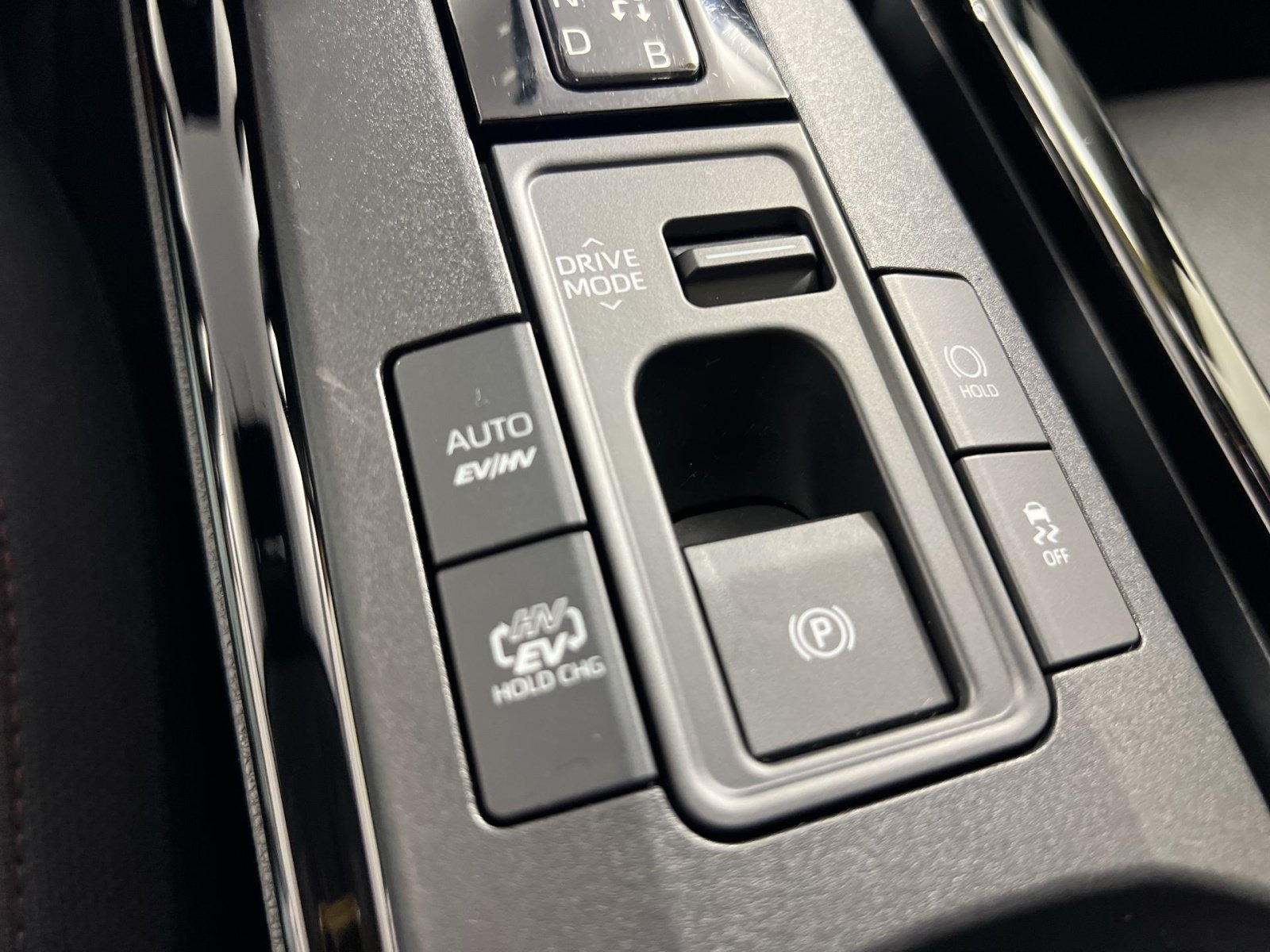 Used 2023 Toyota Prius Prime FWD image 33