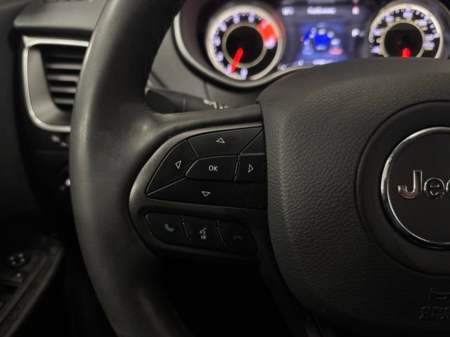 Used 2022 Jeep Cherokee Trailhawk w/ Comfort/Convenience Group image 27