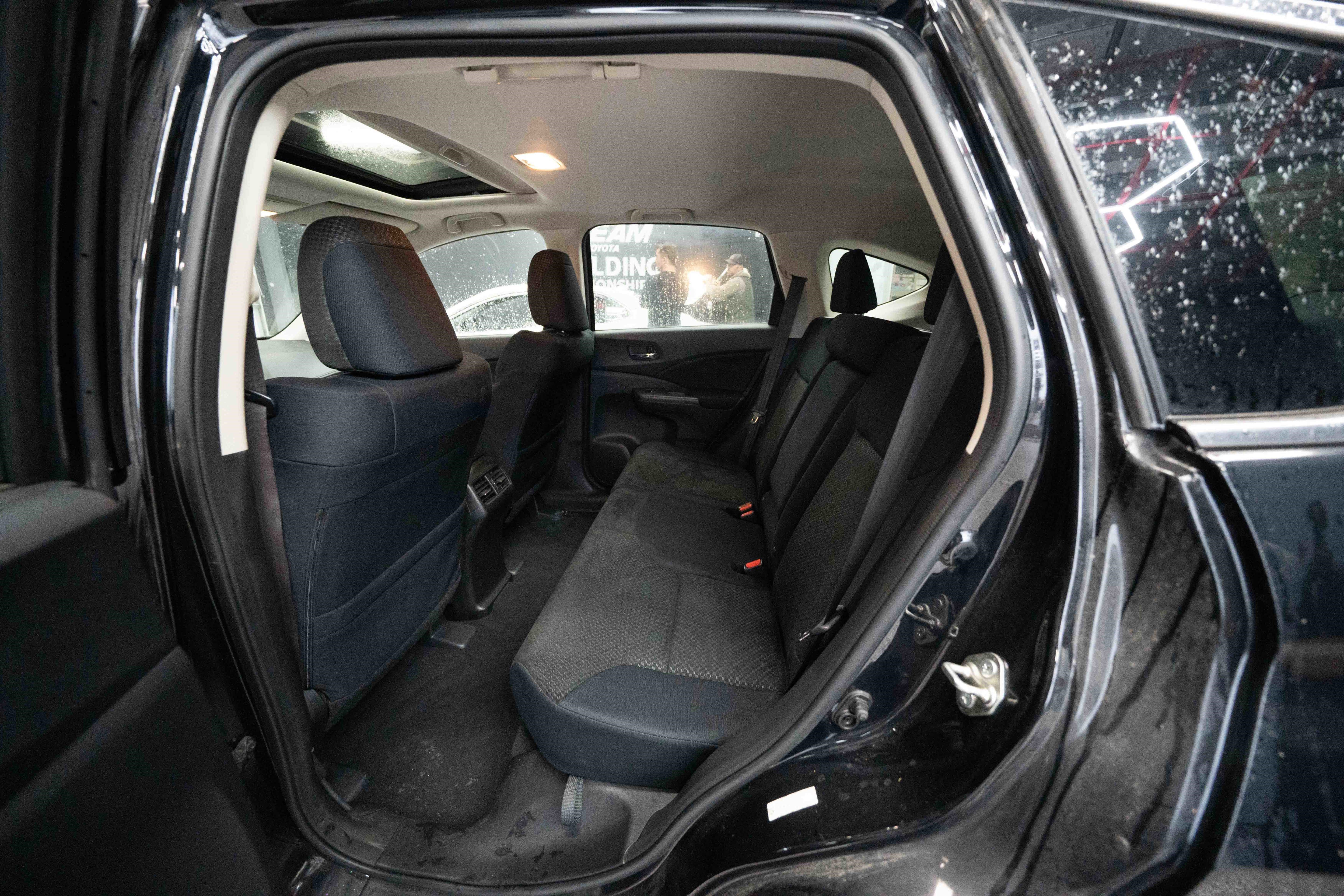 Used 2015 Honda CR-V EX image 23