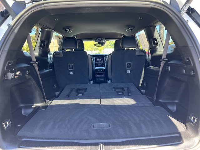 Used 2023 Jeep Grand Cherokee L Laredo image 18