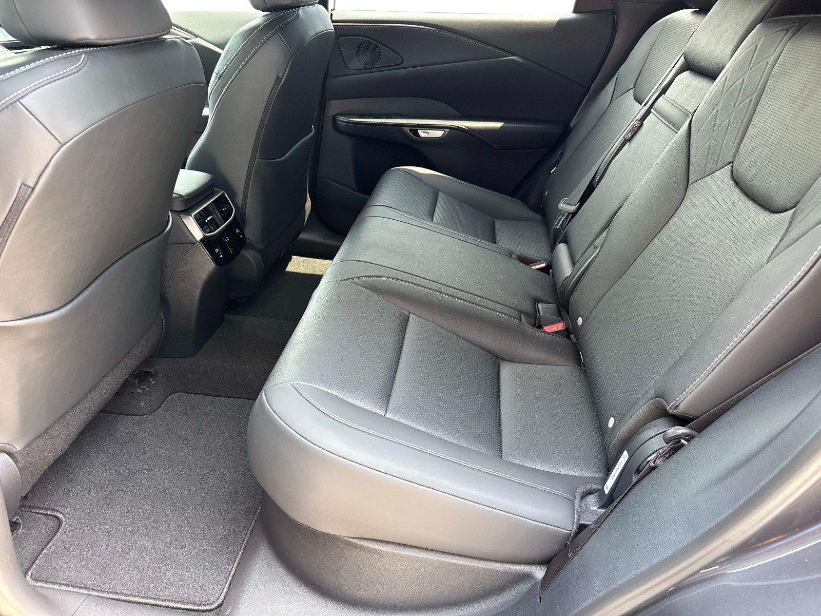Used 2024 Lexus RX 350 Premium Plus w/ Convenience Package FWD image 15