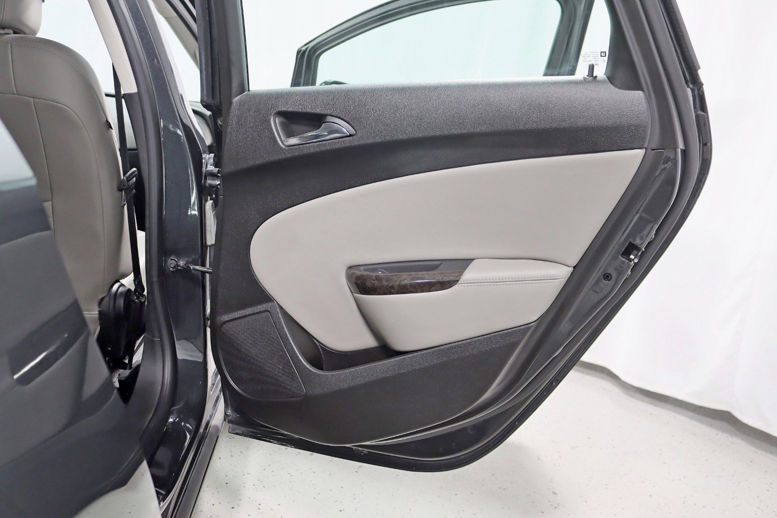 Used 2016 Buick Verano image 30