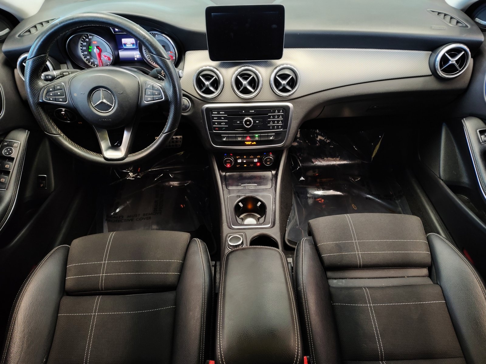 Used 2017 Mercedes-Benz GLA 250 image 3