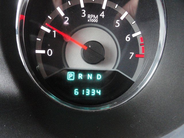 Used 2013 Chrysler 200 Limited image 16