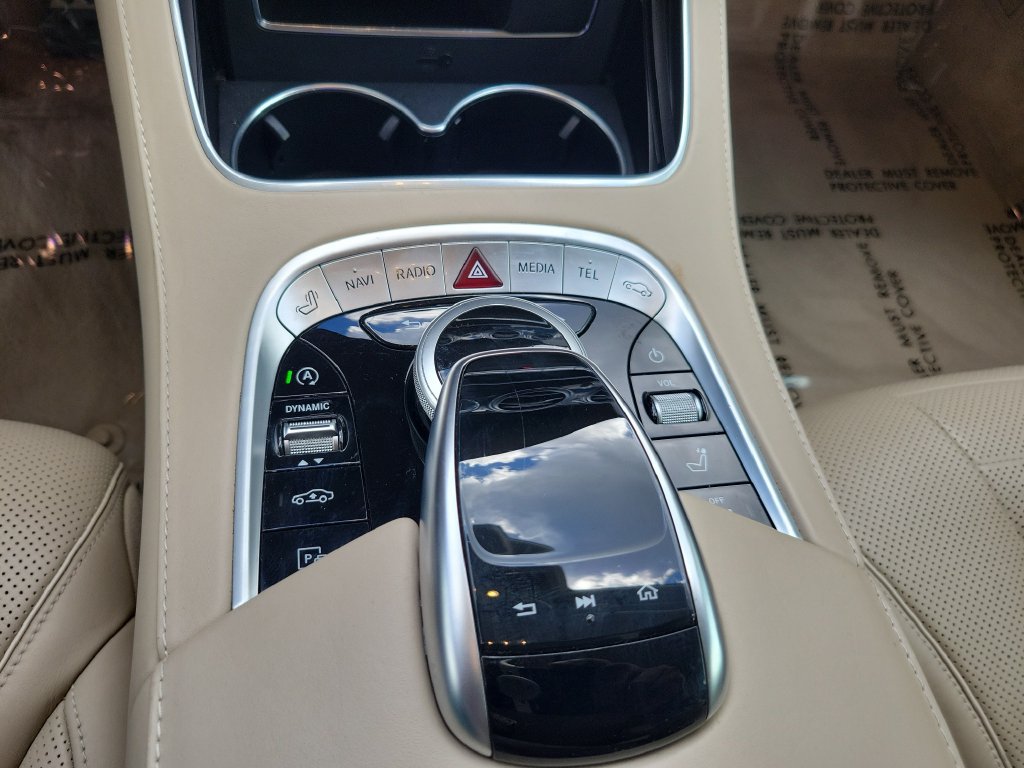 Used 2020 Mercedes-Benz S 560 4MATIC Sedan image 40