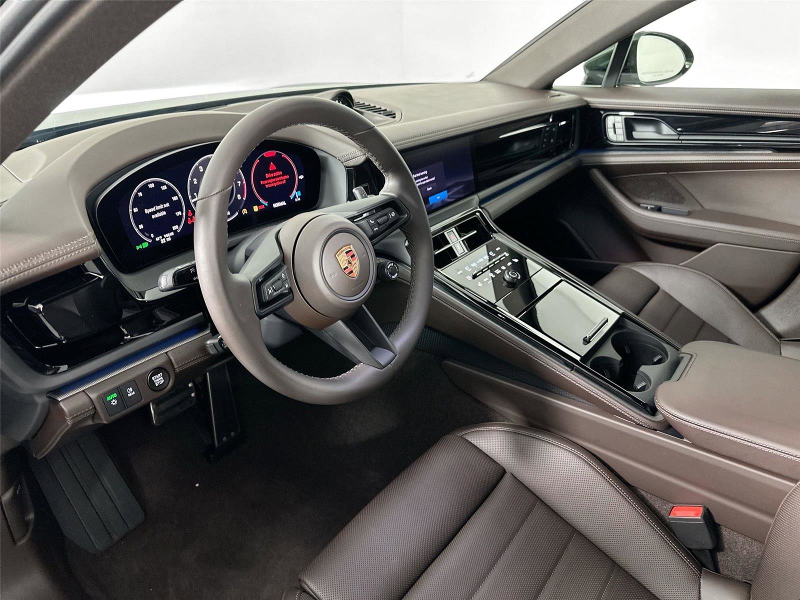 Certified 2026 Porsche Panamera 4 AWD/4WD image 4