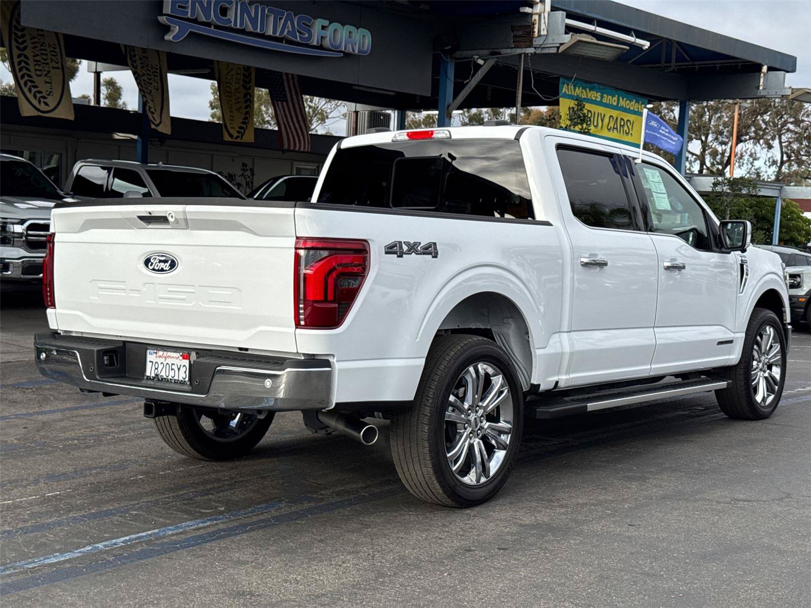 Certified 2024 Ford F150 Lariat w/ Equipment Group 502A High AWD/4WD image 8
