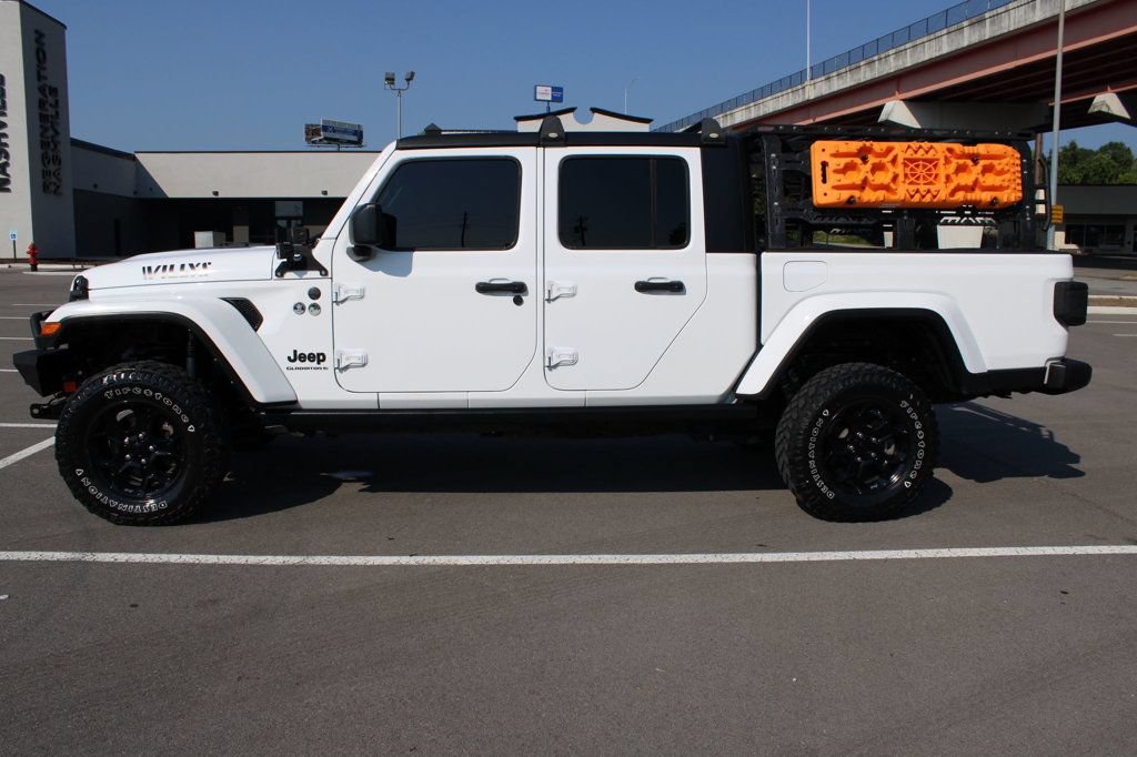Used 2023 Jeep Gladiator Sport AWD/4WD image 1