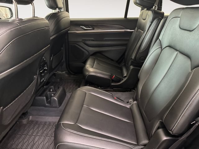 Used 2023 Jeep Grand Cherokee L Limited w/ MOPAR Finishing Package AWD/4WD image 21