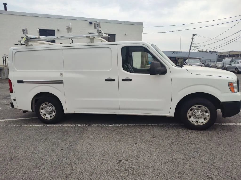 Used 2015 Nissan NV 1500 SV image 4