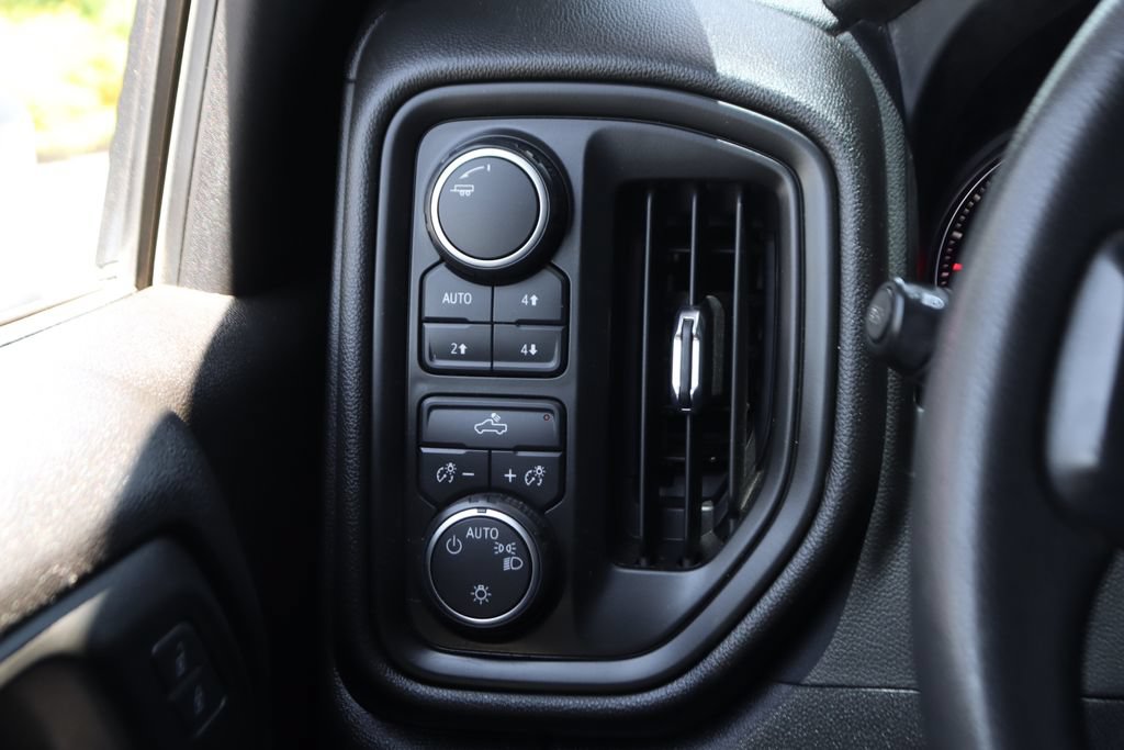 Used 2024 Chevrolet Silverado 2500 W/T w/ WT Fleet Convenience Package AWD/4WD image 21