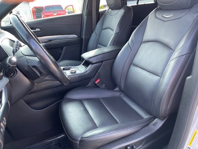 Used 2020 Cadillac XT4 Premium Luxury image 10