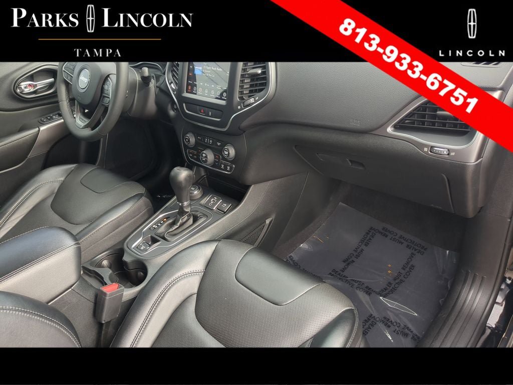 Used 2022 Jeep Cherokee Latitude Lux w/ Sun & Sound Group AWD/4WD image 11