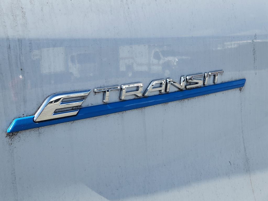 New 2023 Ford E-Transit Low Roof image 11