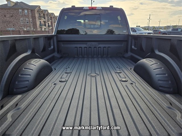 New 2026 Ford F350 Lariat image 10