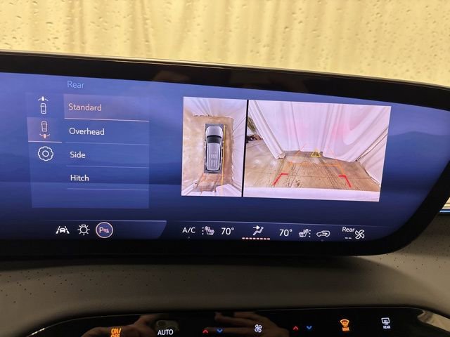 Used 2025 Buick Enclave Avenir w/ Super Cruise Package AWD/4WD image 26