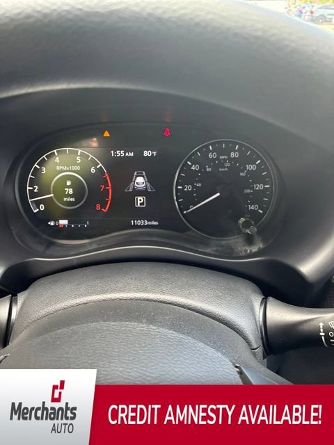 Used 2024 Nissan Kicks SV w/ Interior Electronics Package FWD image 8
