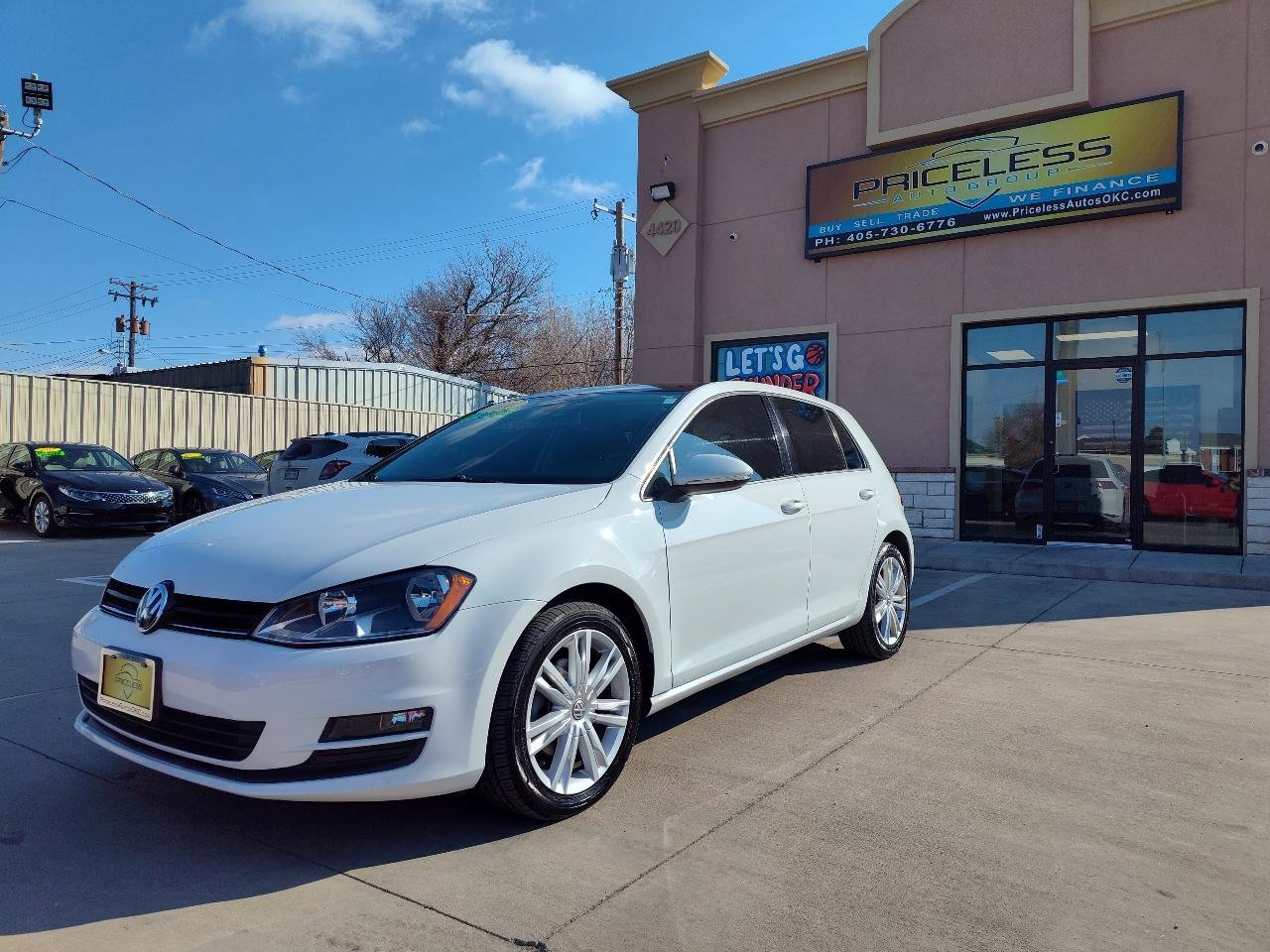 Used 2016 Volkswagen Golf SE image 8