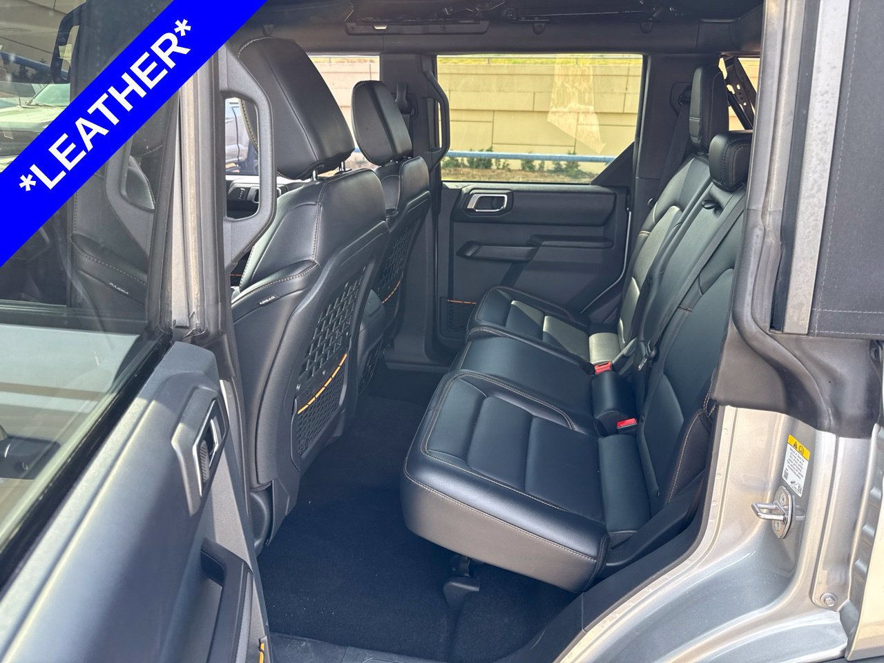 Used 2024 Ford Bronco Badlands AWD/4WD image 6