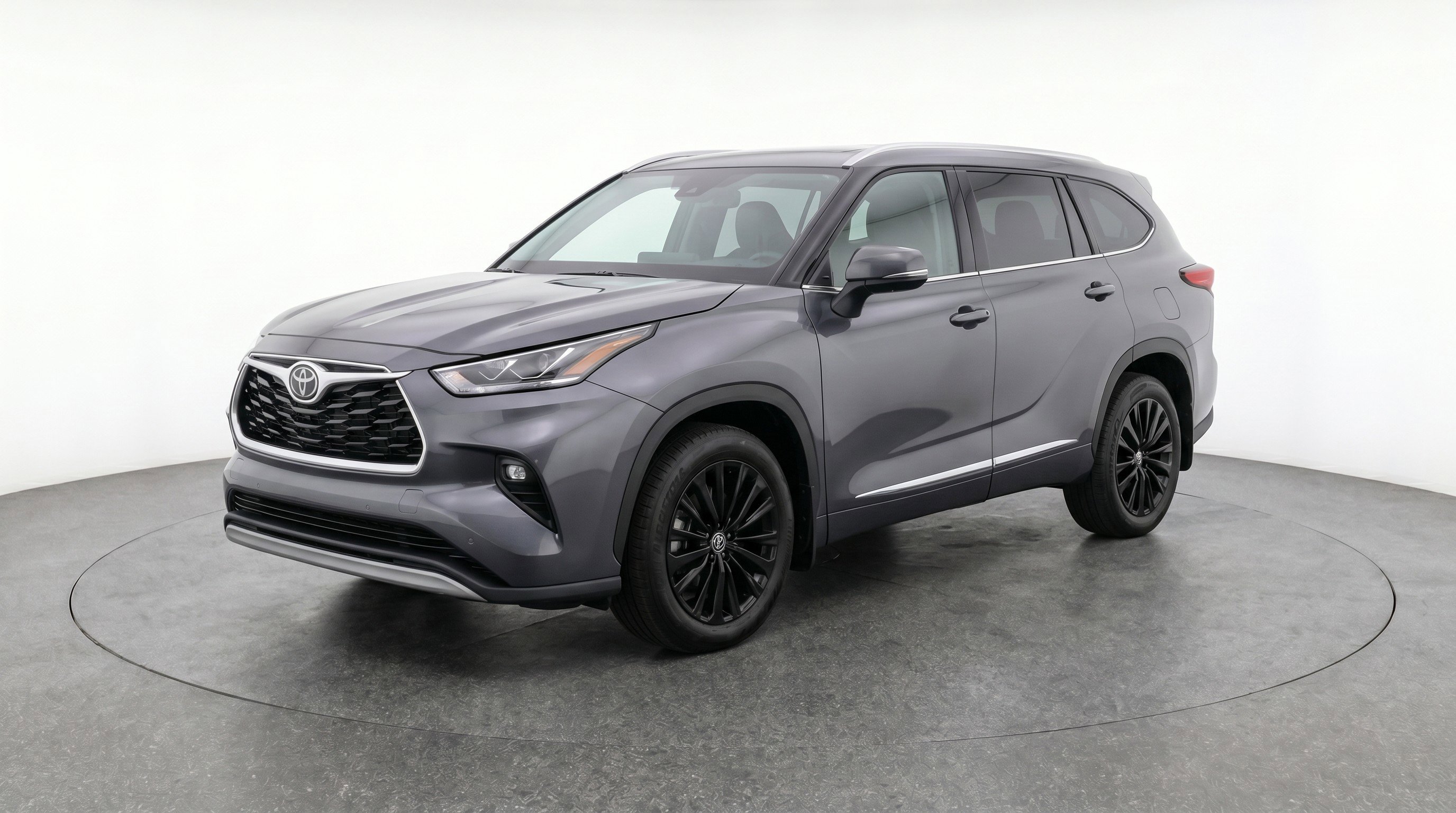 Used 2025 Toyota Highlander XSE AWD/4WD image 3