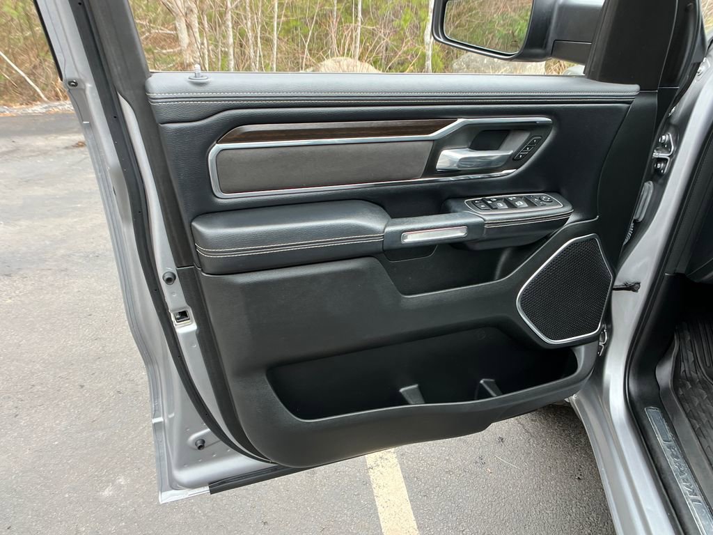 Used 2022 RAM 1500 Laramie image 11
