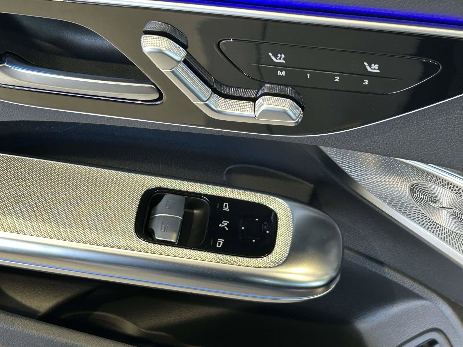 Used 2024 Mercedes-Benz CLE 450 4MATIC Coupe image 19