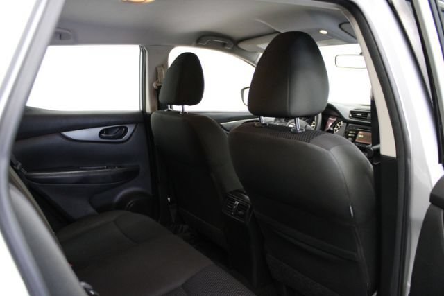 Used 2018 Nissan Rogue Sport S FWD image 21