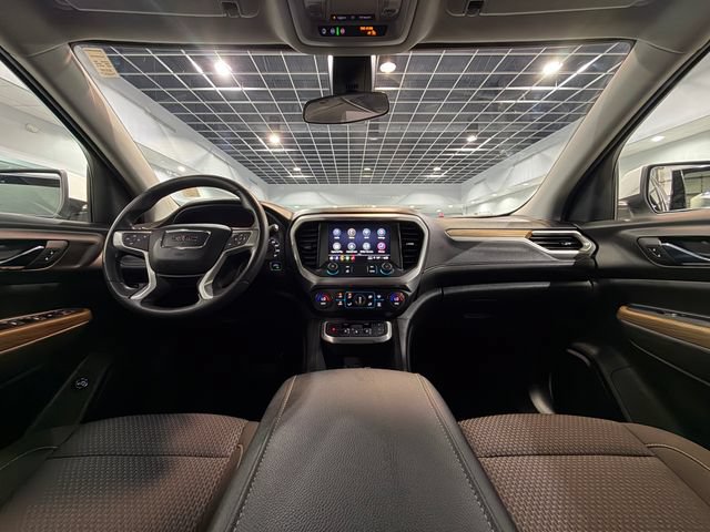 Used 2023 GMC Acadia SLE w/ Driver Convenience Package AWD/4WD image 16