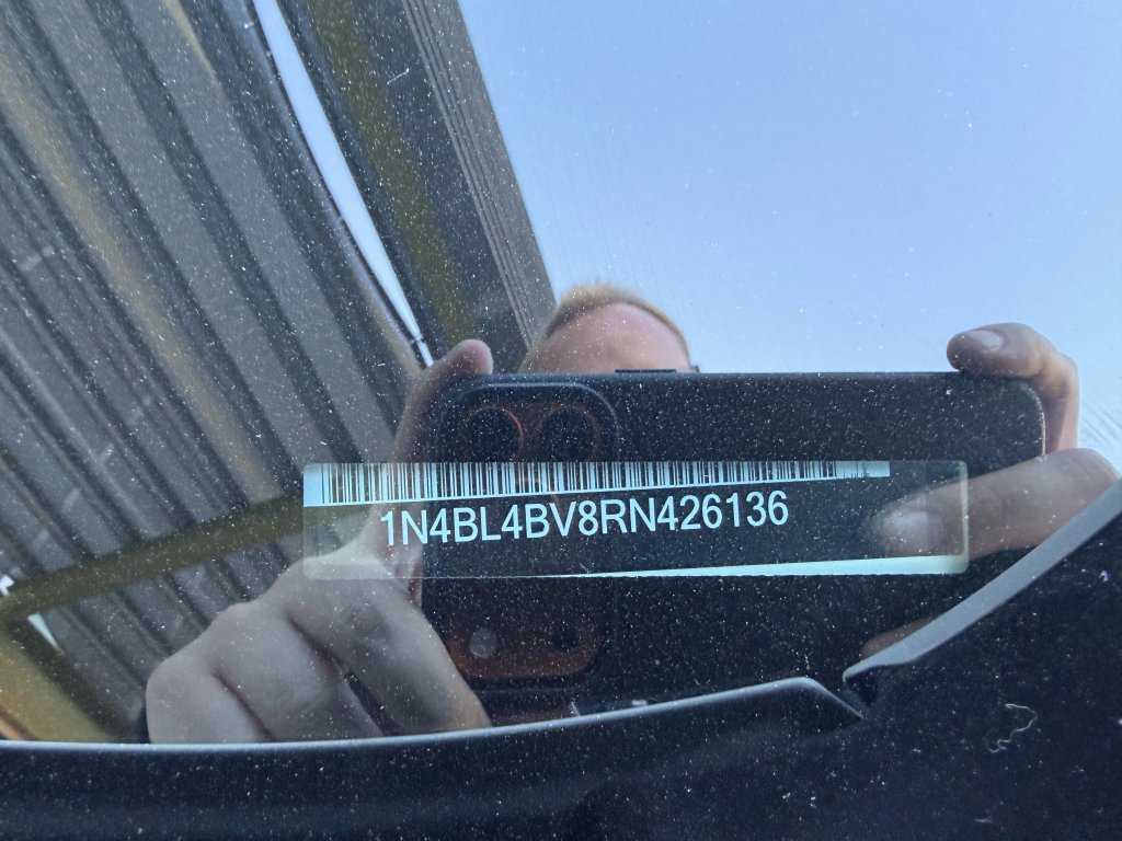 Used 2024 Nissan Altima 2.5 S image 39