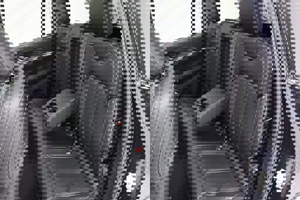 Used 2024 Jeep Grand Cherokee Limited 4xe image 11