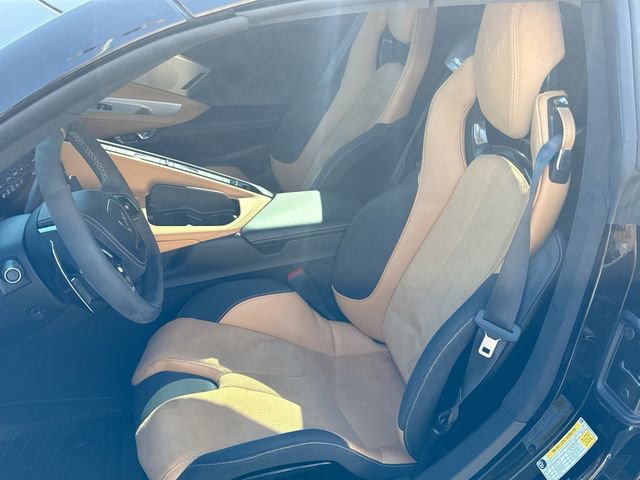Used 2023 Chevrolet Corvette Stingray Premium Conv w/ Z51 Performance Package RWD image 11