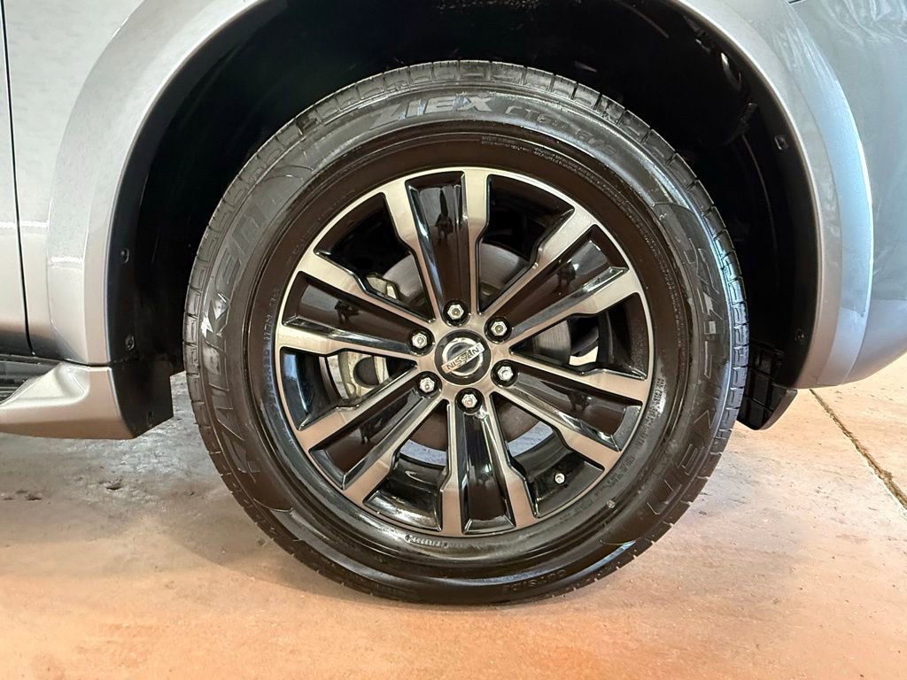 Used 2020 Nissan Armada Platinum w/ Captain's Chairs Package image 11