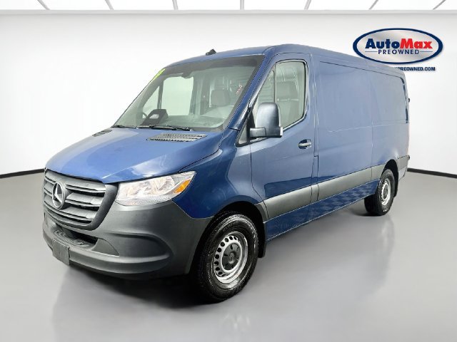 Used 2025 Mercedes-Benz Sprinter 2500 image 4