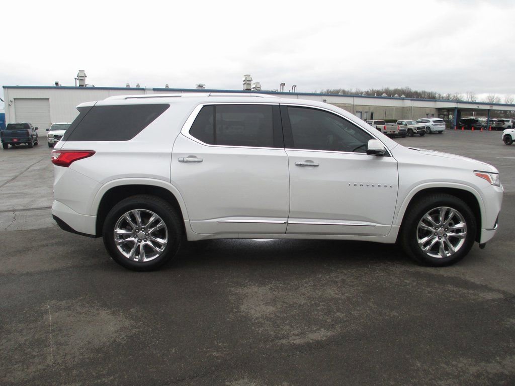 Used 2019 Chevrolet Traverse High Country image 4