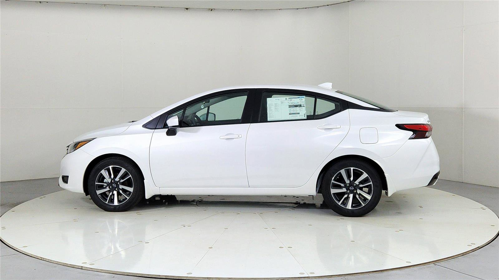 New 2025 Nissan Versa SV w/ Trunk Package image 4