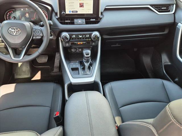 Used 2025 Toyota RAV4 XLE Premium FWD image 18