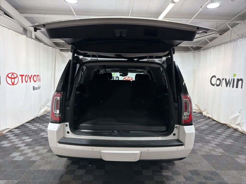 Used 2020 GMC Yukon XL SLT AWD/4WD image 17