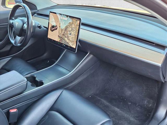 Used 2018 Tesla Model 3 Long Range image 23