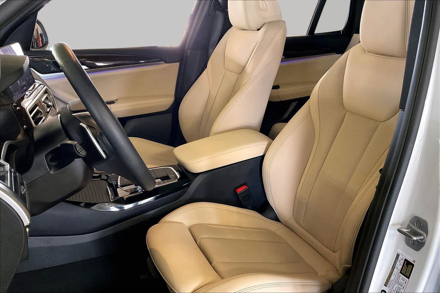 Used 2024 BMW X3 sDrive30i w/ Premium Package RWD image 6