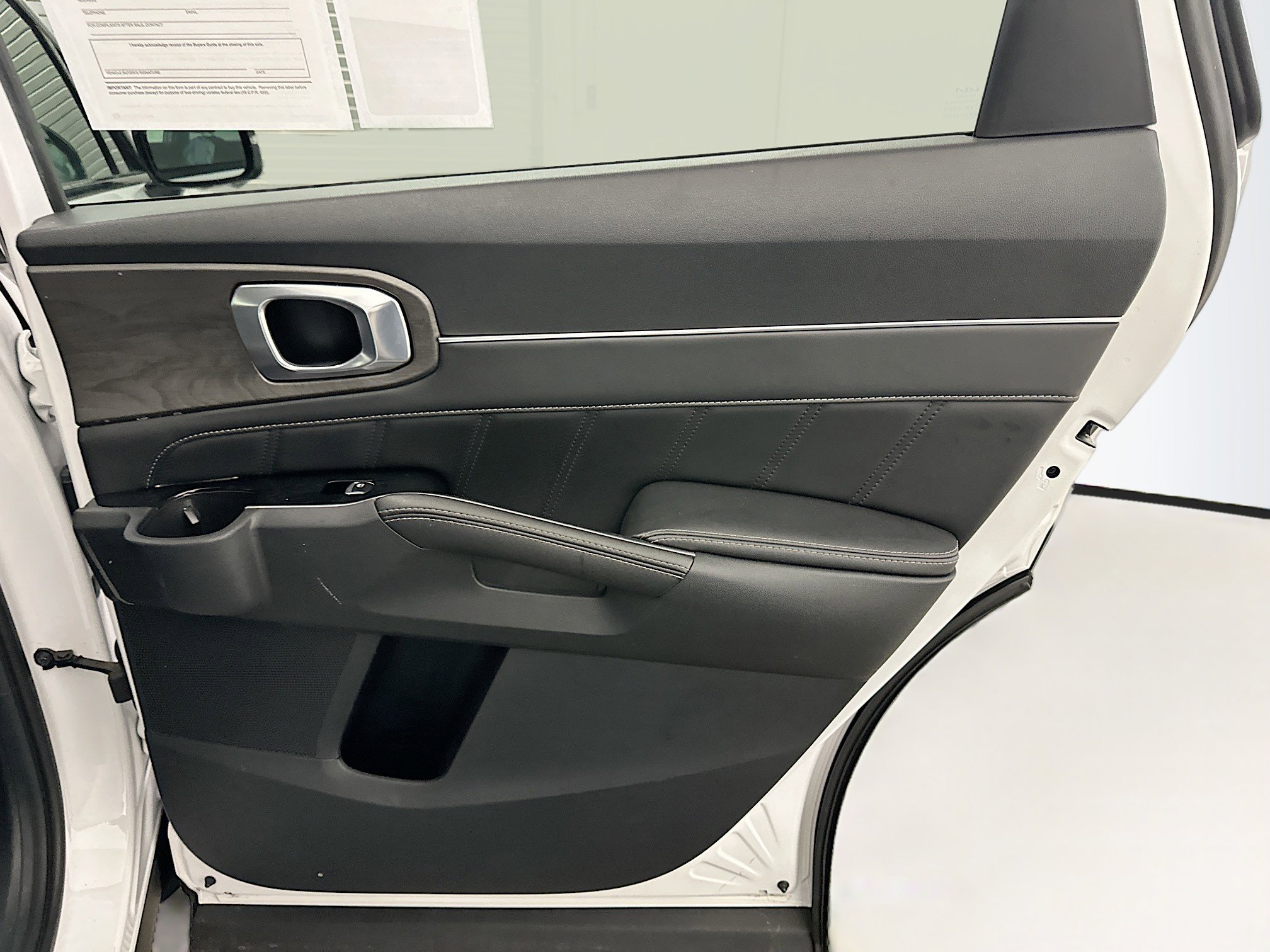 Used 2024 Kia Sorento SX image 34