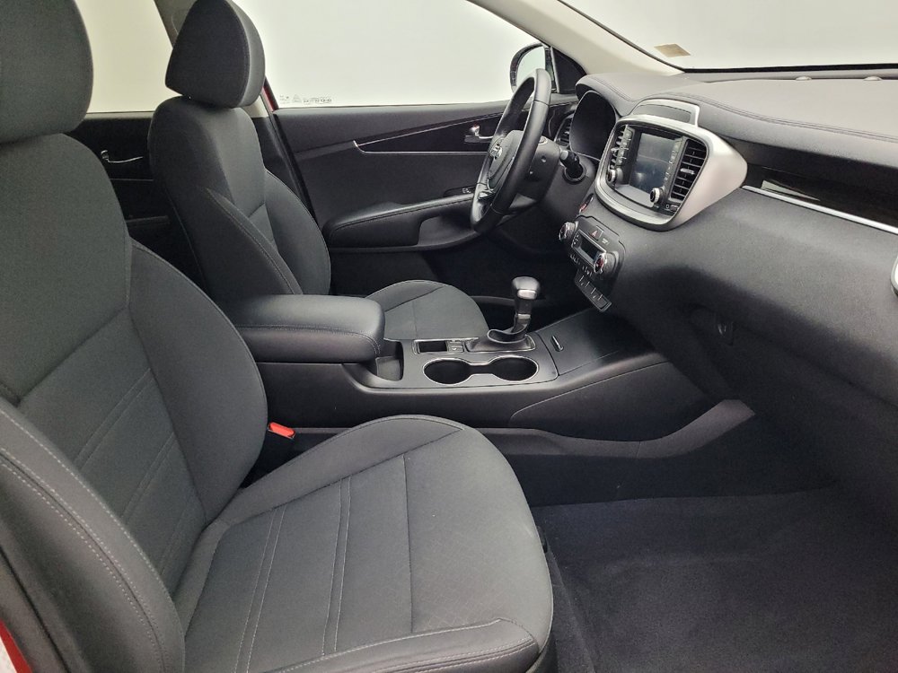 Used 2020 Kia Sorento S image 21