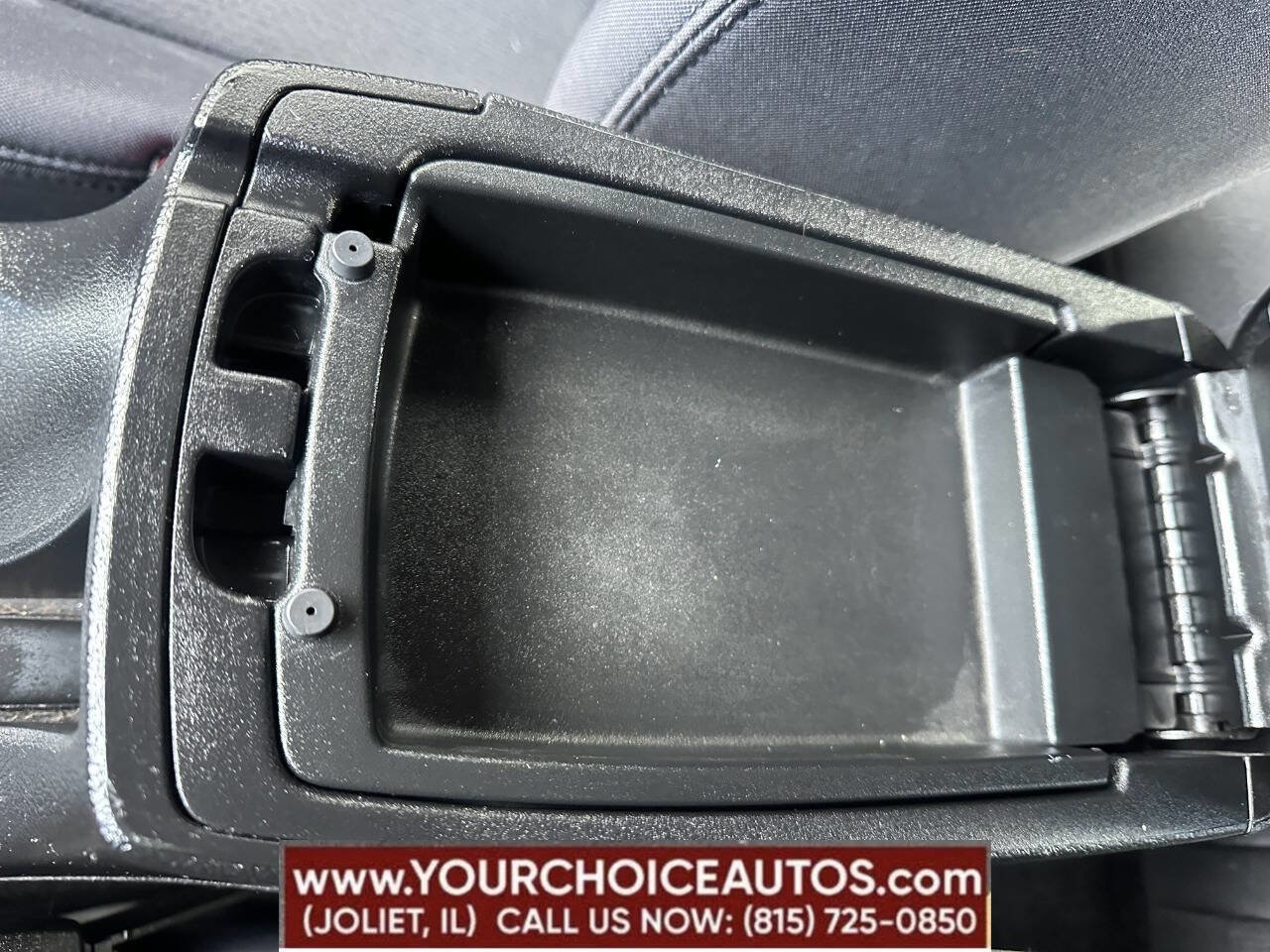 Used 2013 Chrysler 200 Touring w/ S Exterior Appearance Pkg image 39