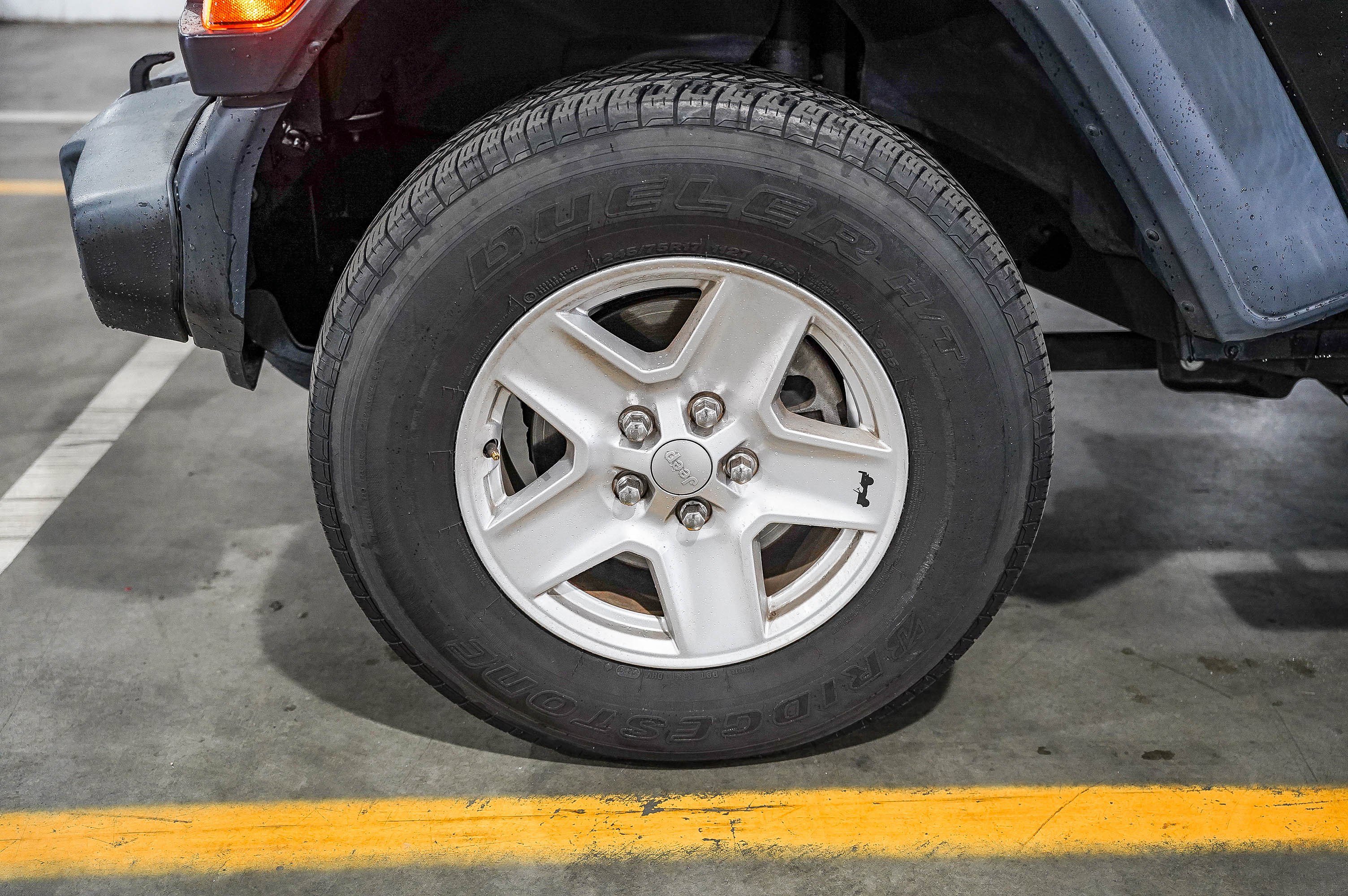 Used 2020 Jeep Gladiator Sport w/ Quick Order Package 24S image 6