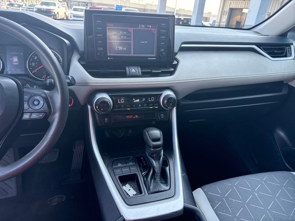 Used 2021 Toyota RAV4 XLE image 20