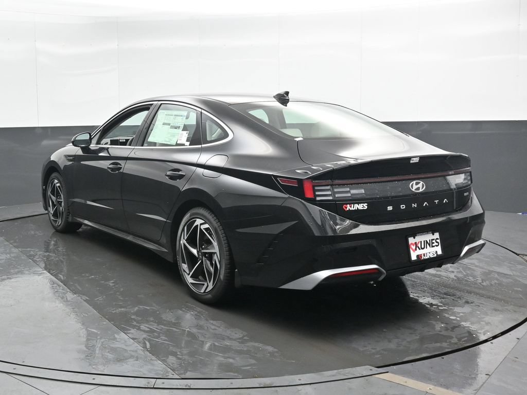 New 2026 Hyundai Sonata SEL AWD/4WD image 10